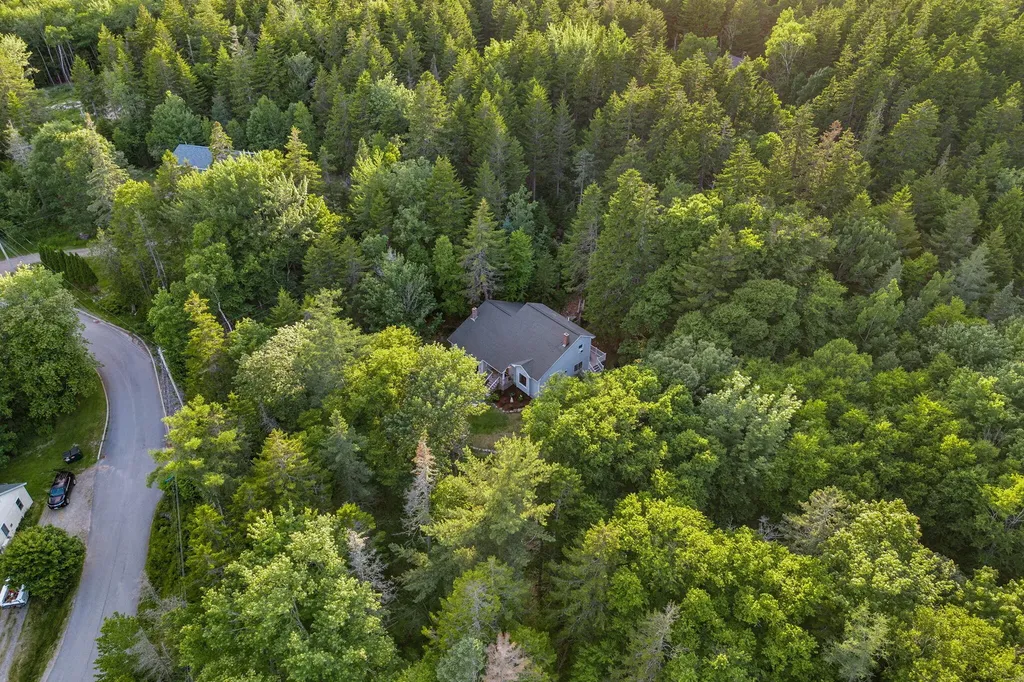 5 Cedar Hill Road Tremont ME 04674