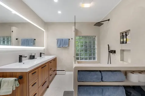 5 Cedar Hill Road Tremont ME 04674