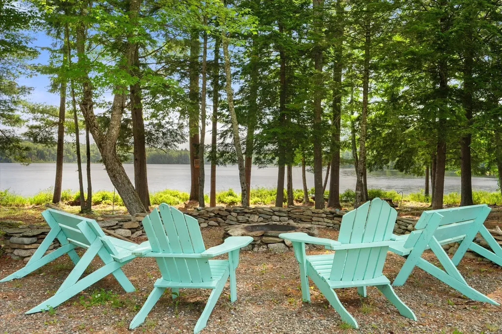 112 Dead Stream Road Lincoln ME 04457