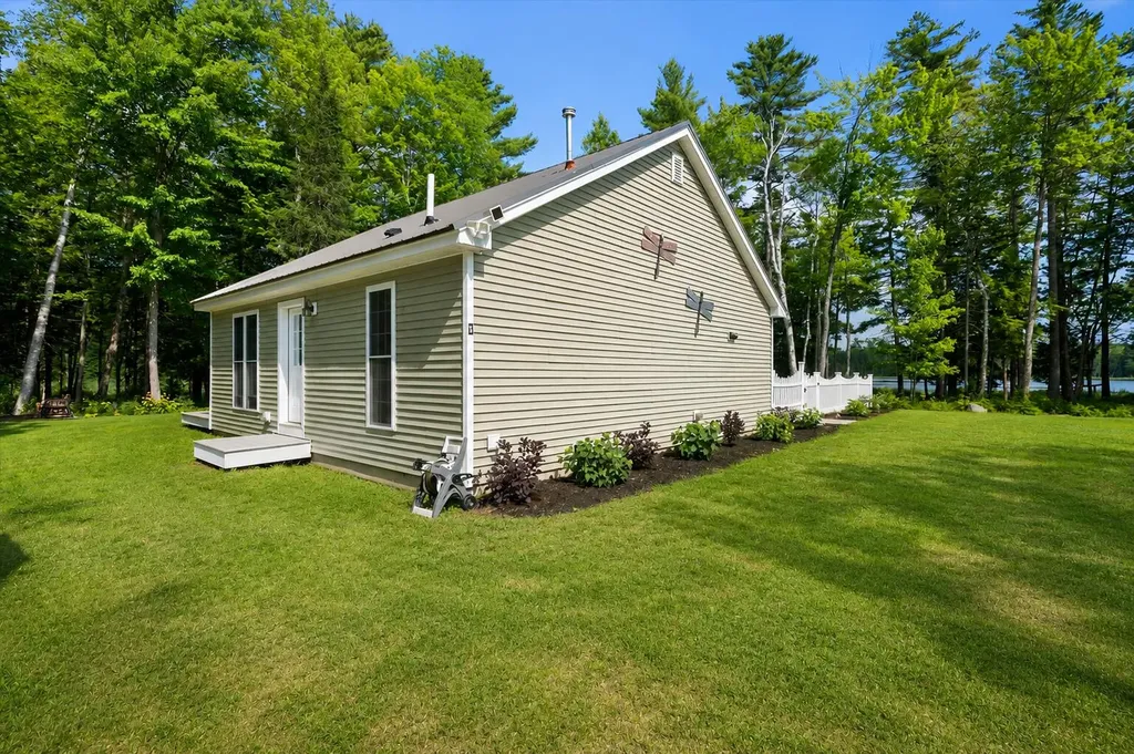 112 Dead Stream Road Lincoln ME 04457