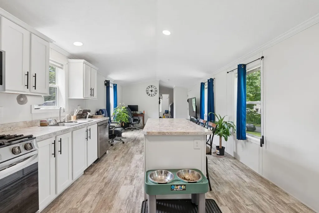 34 Falcon Circle Augusta ME 04330
