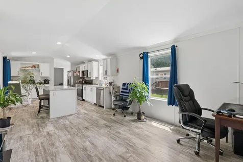 34 Falcon Circle Augusta ME 04330