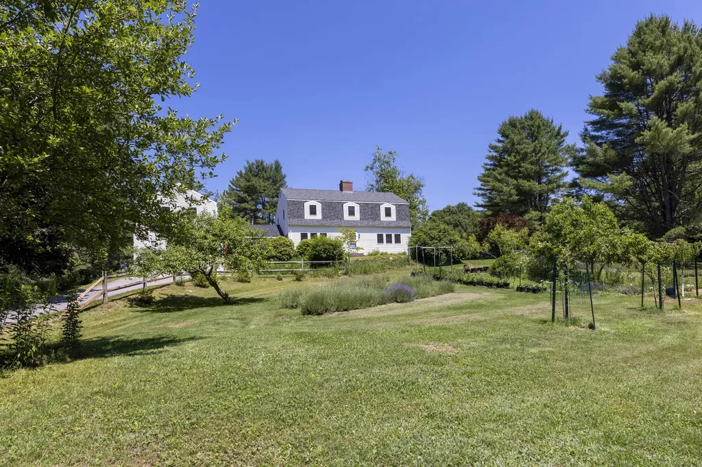 141 Fickett Road Pownal ME 04069