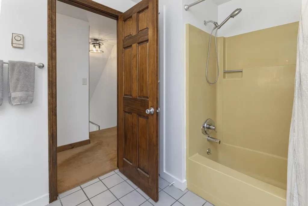 141 Fickett Road Pownal ME 04069