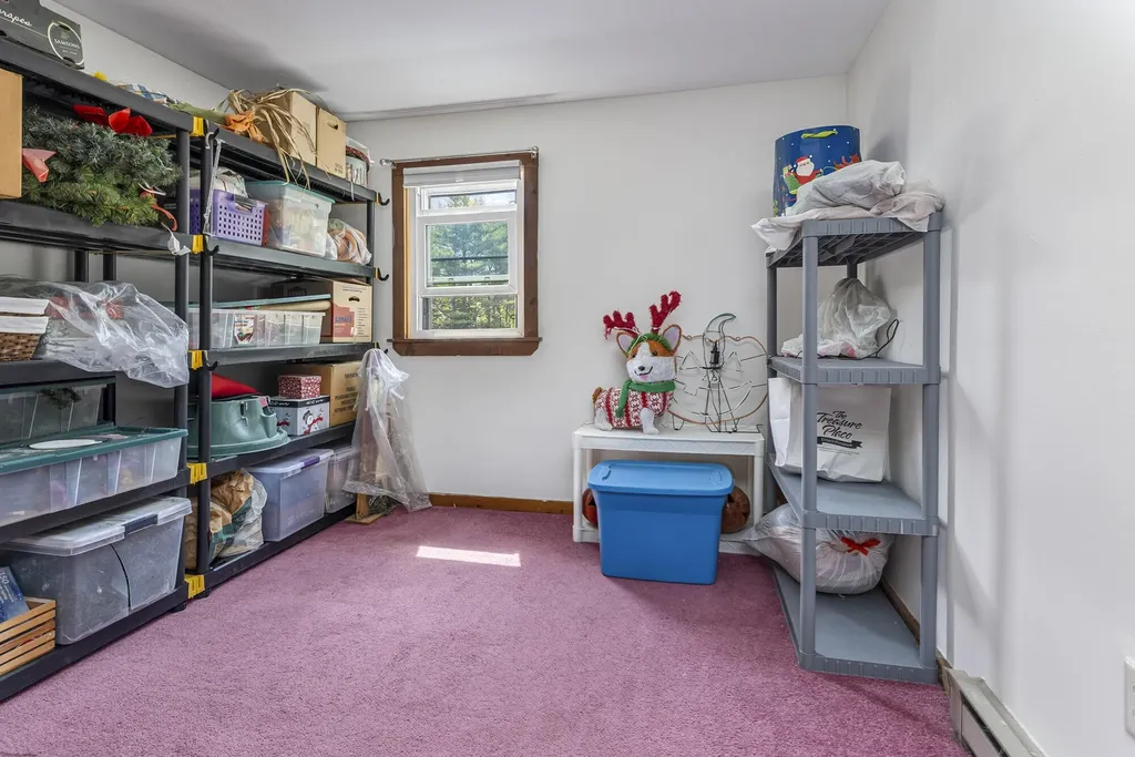 141 Fickett Road Pownal ME 04069