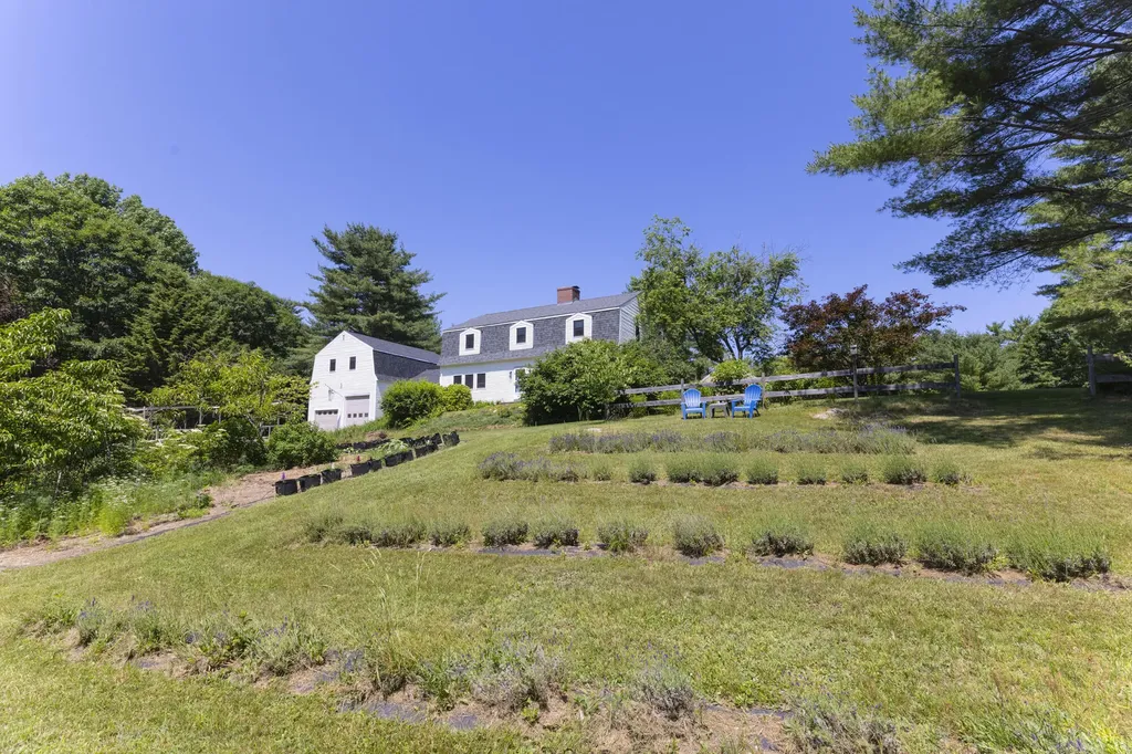 141 Fickett Road Pownal ME 04069