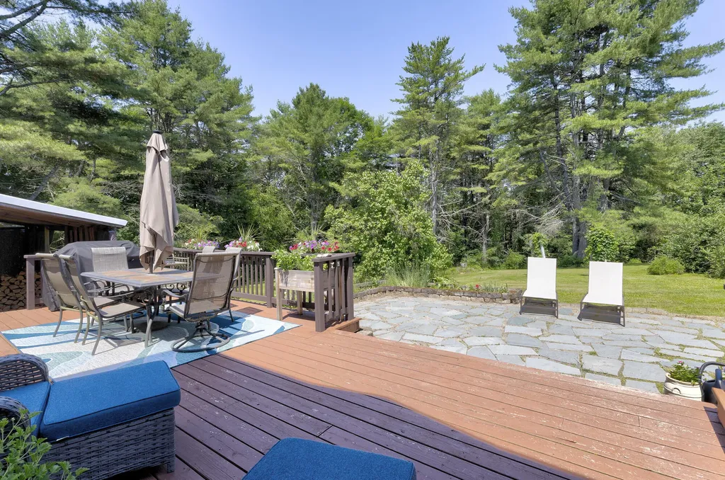 141 Fickett Road Pownal ME 04069