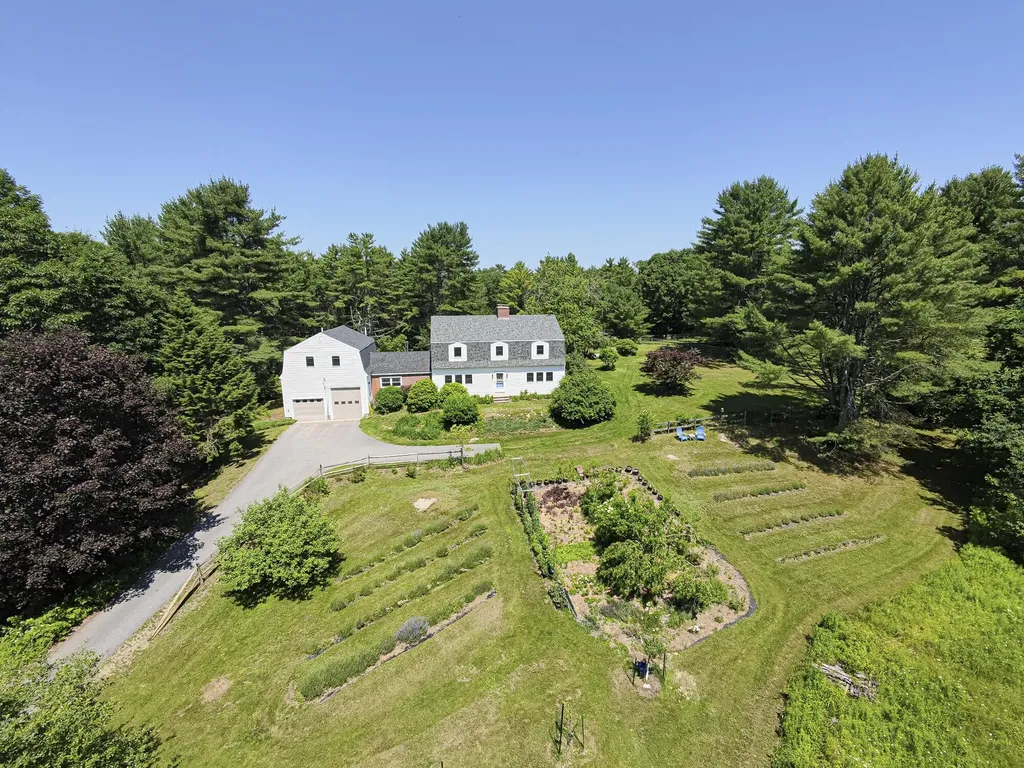 141 Fickett Road Pownal ME 04069