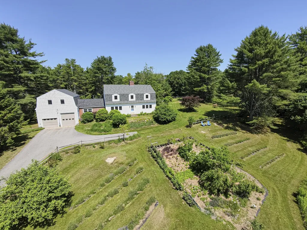 141 Fickett Road Pownal ME 04069