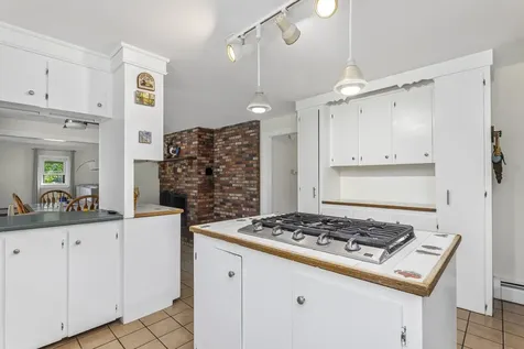 141 Fickett Road Pownal ME 04069