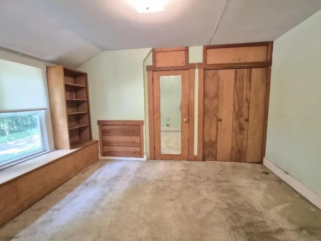 113 Greenwood Avenue Farmington ME 04938