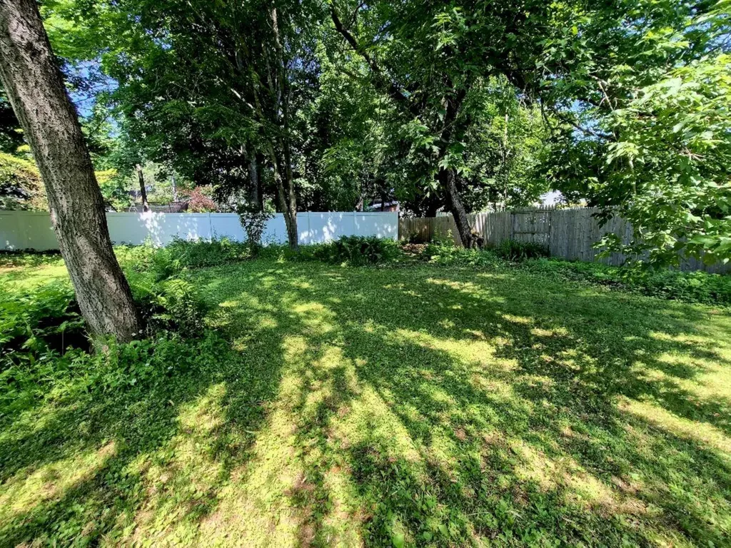 113 Greenwood Avenue Farmington ME 04938