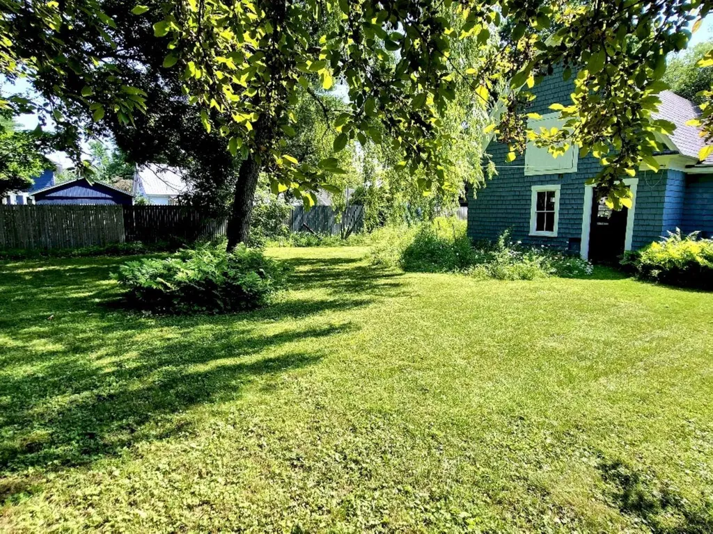 113 Greenwood Avenue Farmington ME 04938
