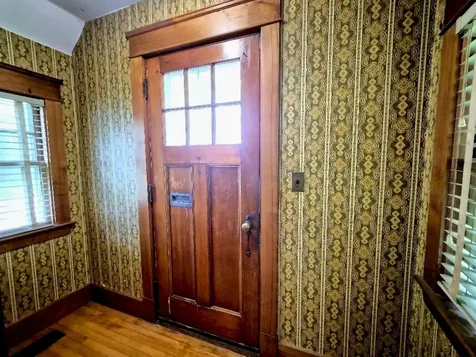 113 Greenwood Avenue Farmington ME 04938