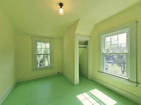 113 Greenwood Avenue Farmington ME 04938