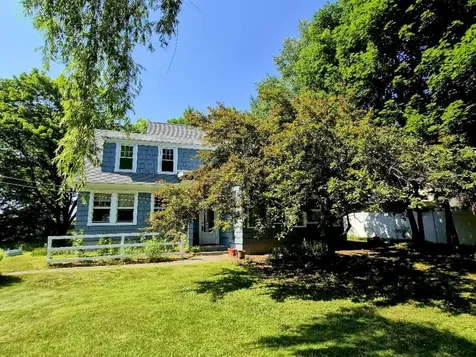 113 Greenwood Avenue Farmington ME 04938