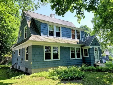 113 Greenwood Avenue Farmington ME 04938