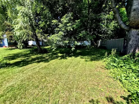 113 Greenwood Avenue Farmington ME 04938