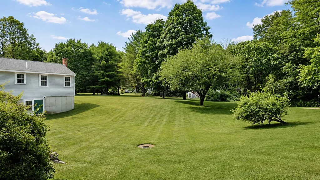 5 Overlook Drive Buxton ME 04093