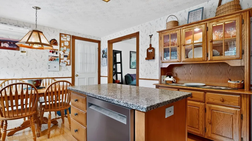 5 Overlook Drive Buxton ME 04093