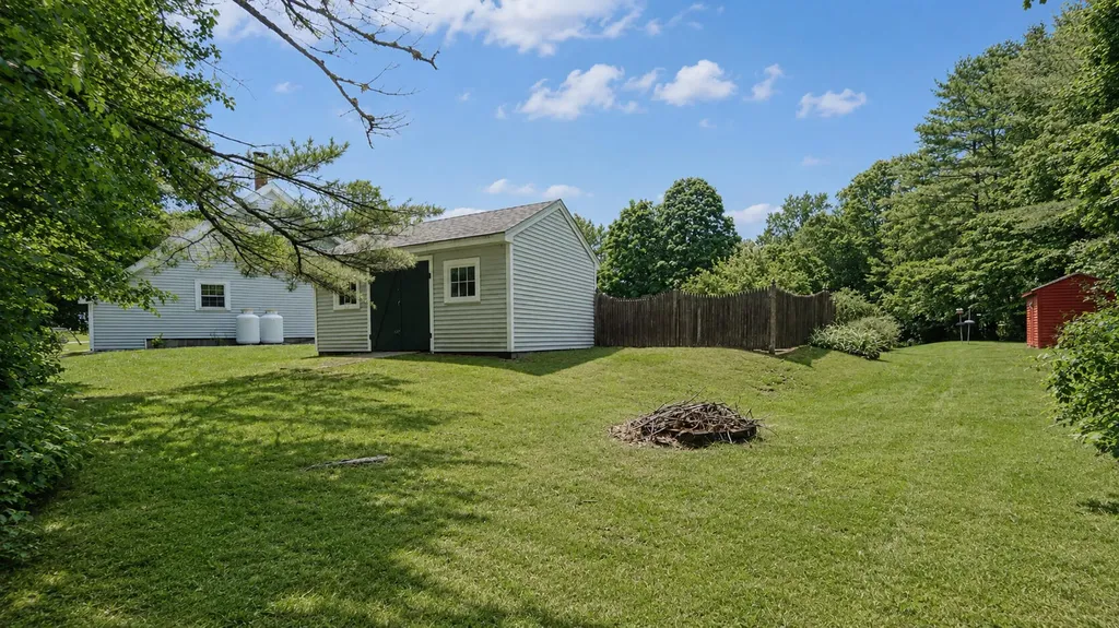 5 Overlook Drive Buxton ME 04093