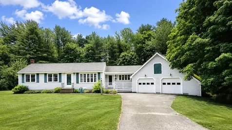 5 Overlook Drive Buxton ME 04093