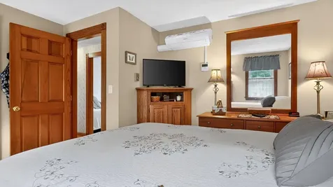 5 Overlook Drive Buxton ME 04093