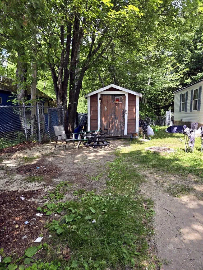 123 Cedar Street Millinocket ME 04462