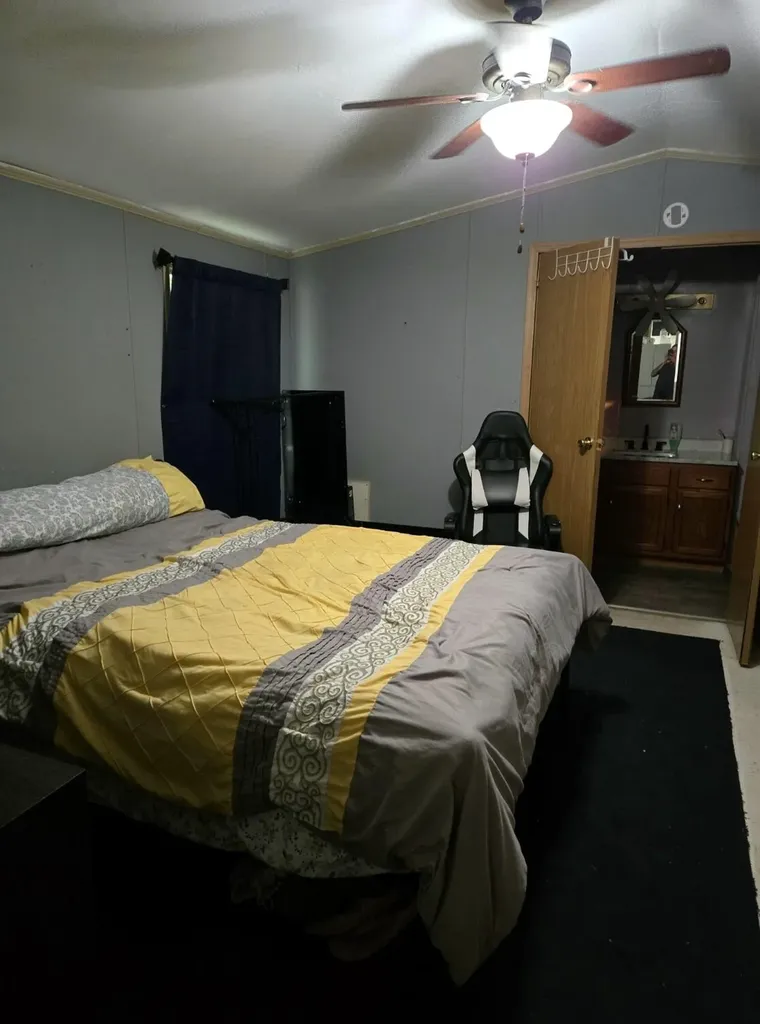 123 Cedar Street Millinocket ME 04462