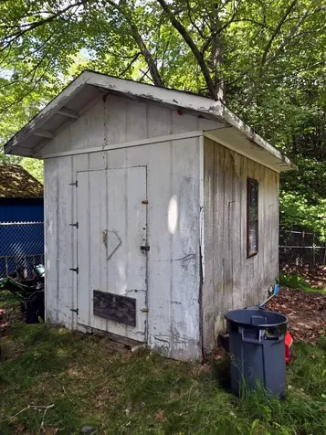 123 Cedar Street Millinocket ME 04462