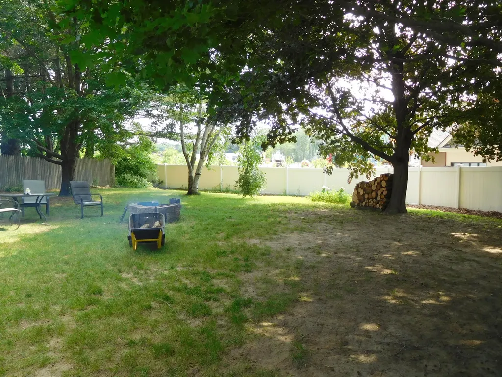 9 Spofford Street Lewiston ME 04240