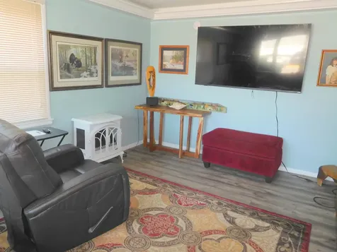 9 Spofford Street Lewiston ME 04240