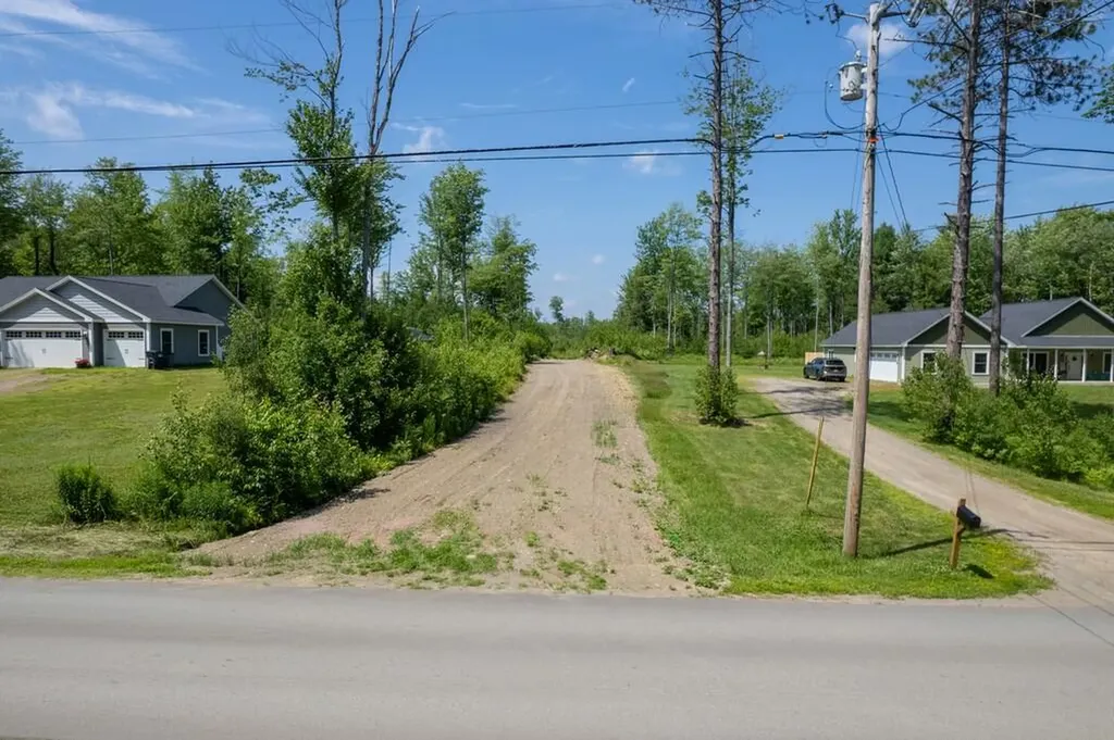 Lot 3&4 Benson Lane Levant ME 04456