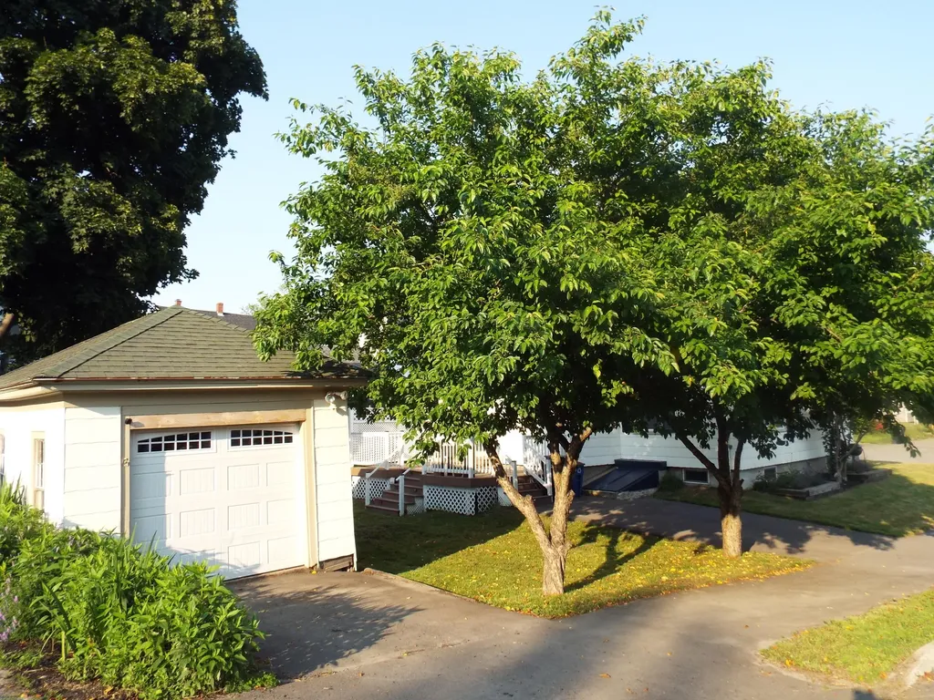 45 6th Street Bangor ME 04401