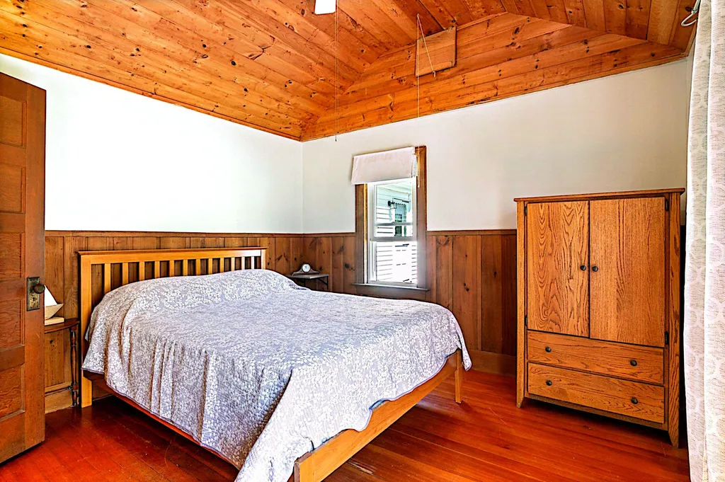 165 E Grand Avenue Old Orchard Beach ME 04064