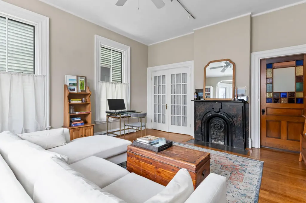 27 Pine Street Portland ME 04102
