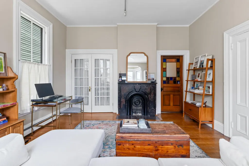 27 Pine Street Portland ME 04102