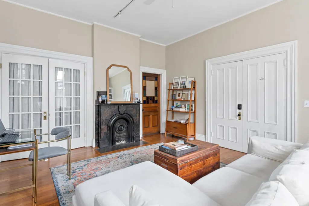 27 Pine Street Portland ME 04102