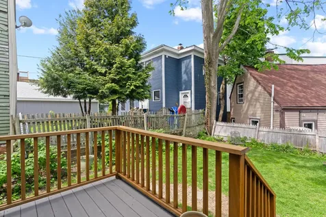 27 Pine Street Portland ME 04102