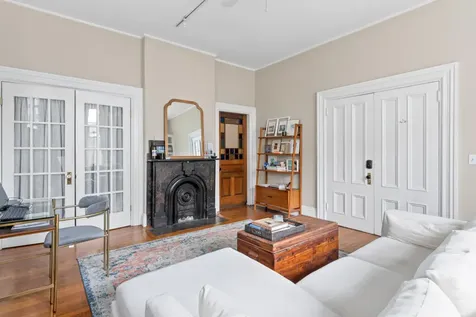 27 Pine Street Portland ME 04102