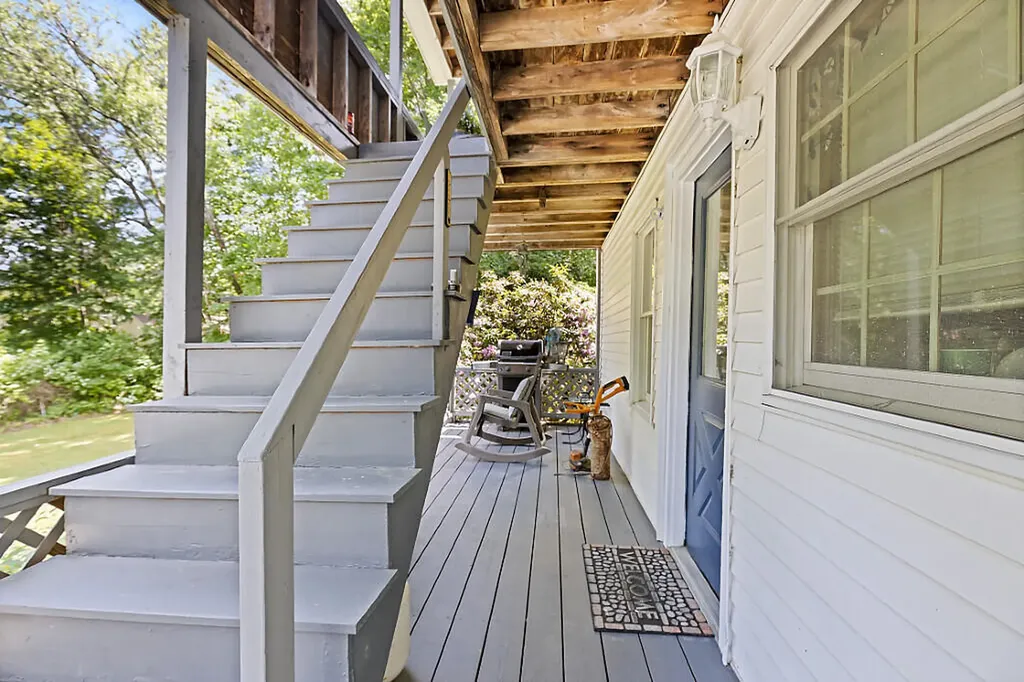 8 Paul Avenue Waterville ME 04901
