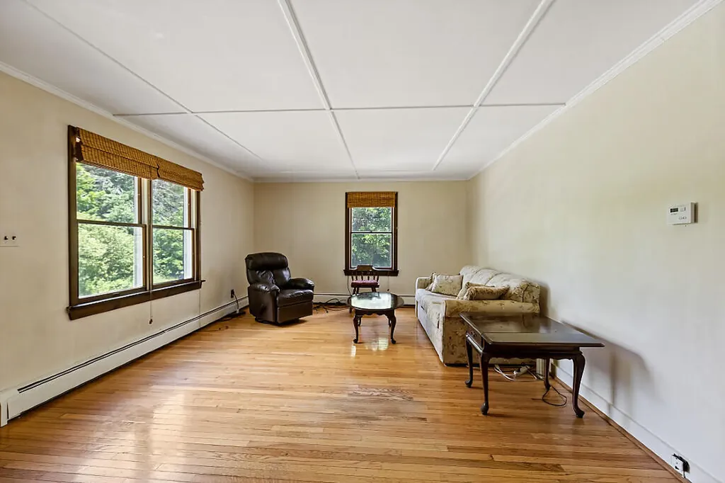 8 Paul Avenue Waterville ME 04901