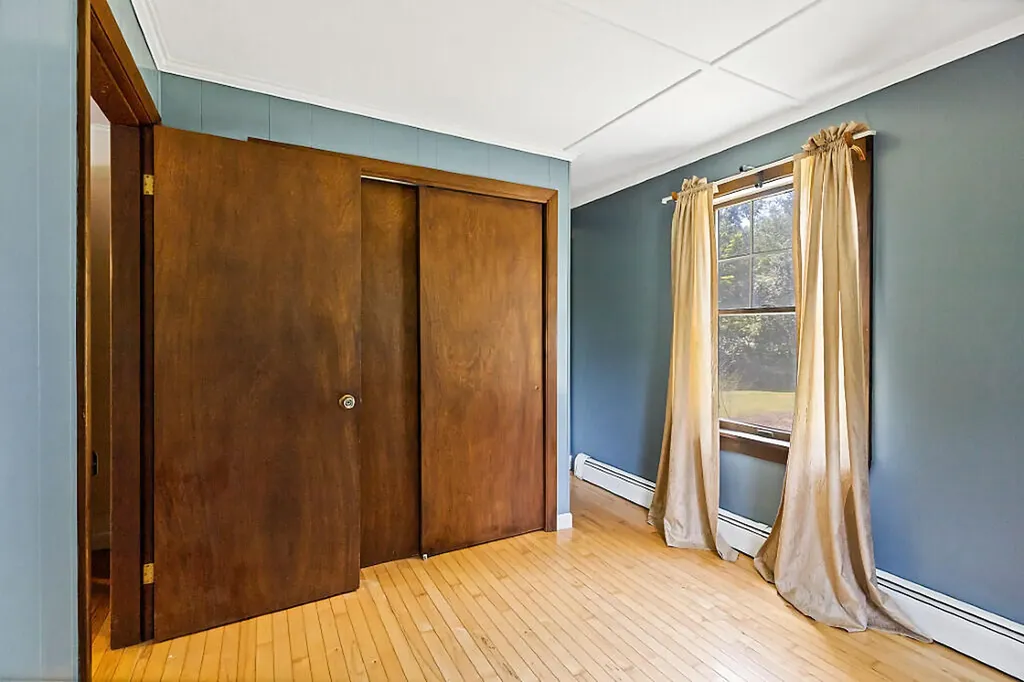 8 Paul Avenue Waterville ME 04901