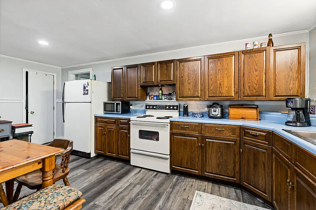 8 Paul Avenue Waterville ME 04901