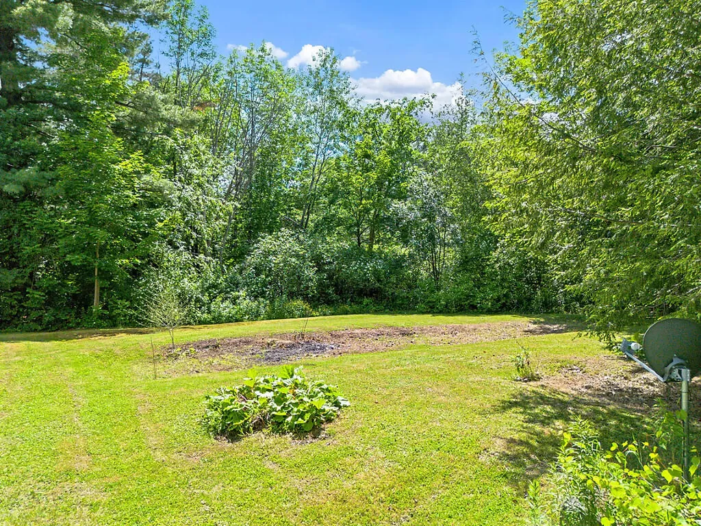 8 Paul Avenue Waterville ME 04901