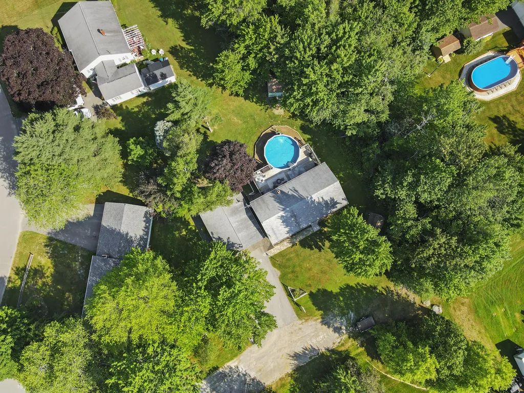 68 Lorraine Avenue Brewer ME 04412