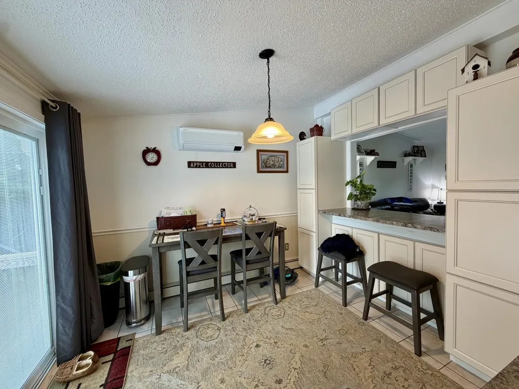 68 Lorraine Avenue Brewer ME 04412