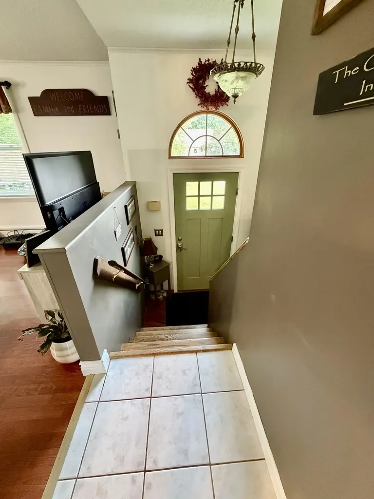 68 Lorraine Avenue Brewer ME 04412