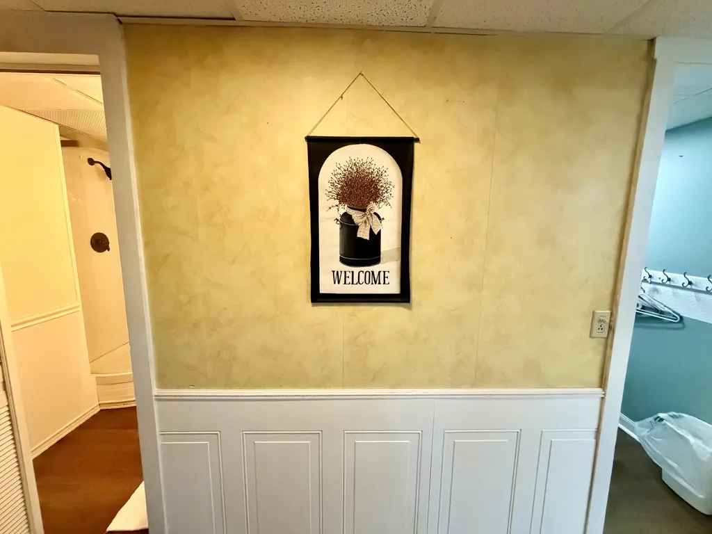 68 Lorraine Avenue Brewer ME 04412