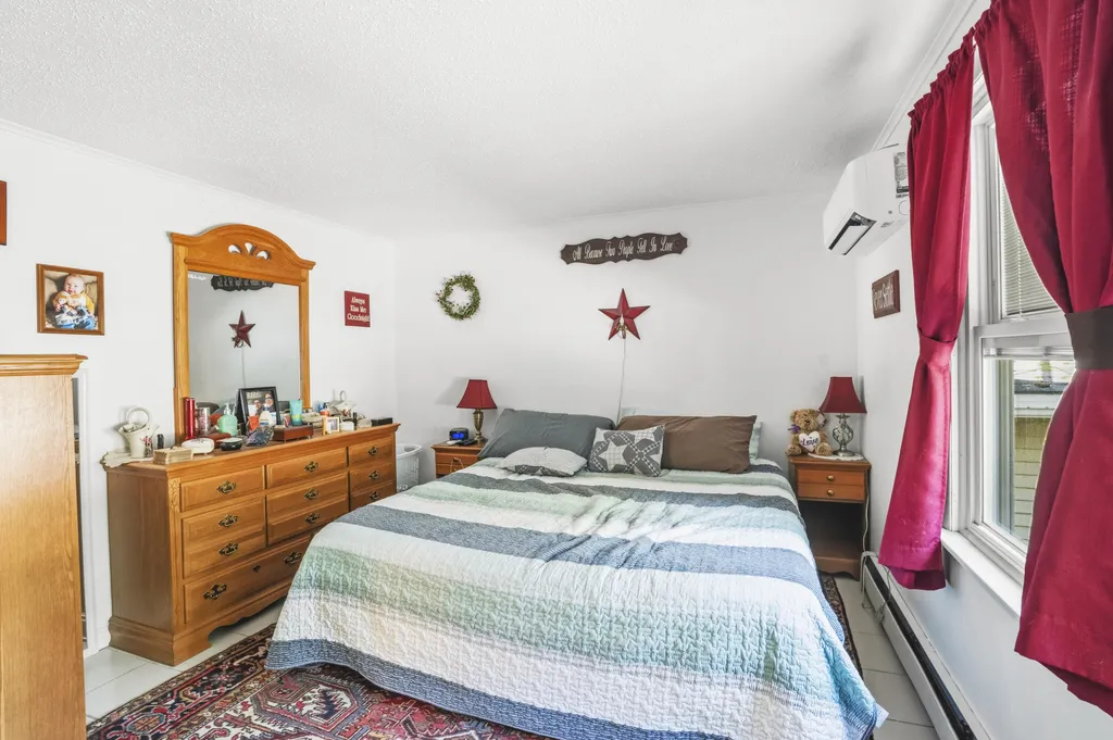 68 Lorraine Avenue Brewer ME 04412